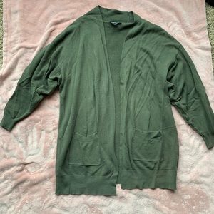 Express lightweight Cardigan size Small